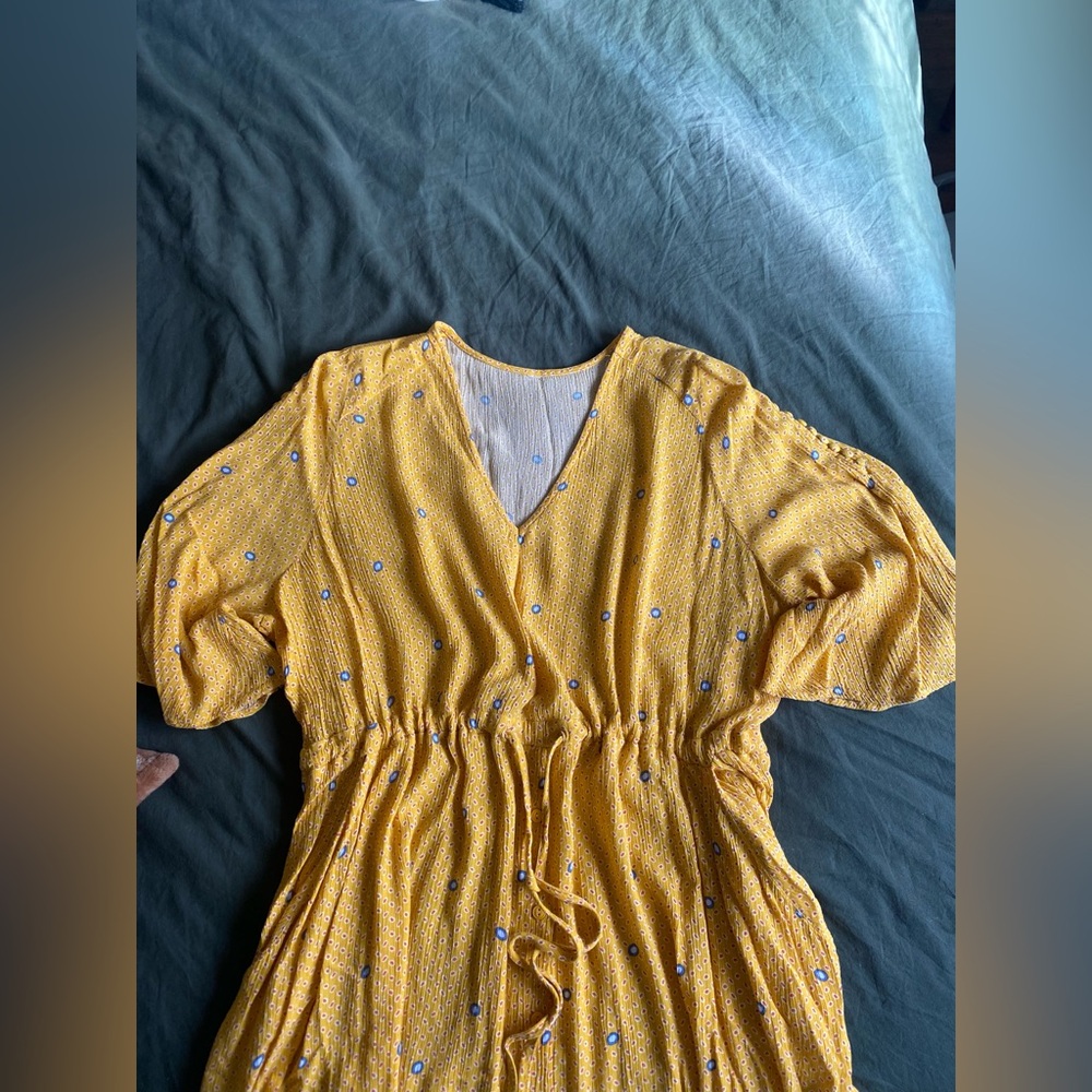 Melissa McCarthy Yellow Swing Dress